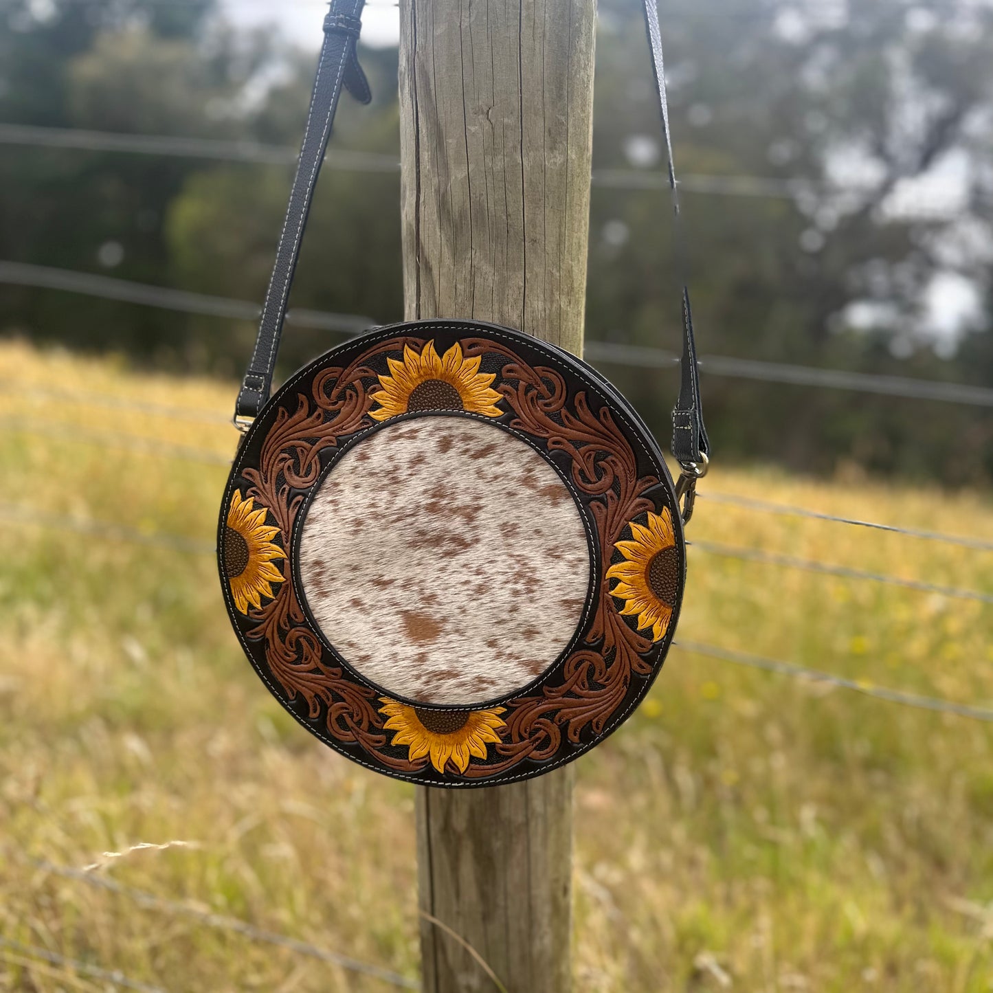 Olivia Round Bag