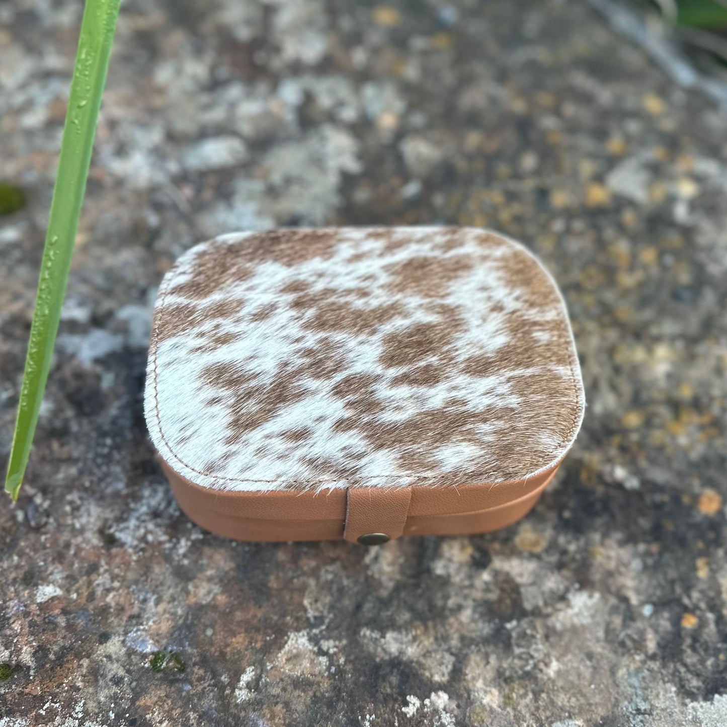 Travel Cowhide Jewellery Box