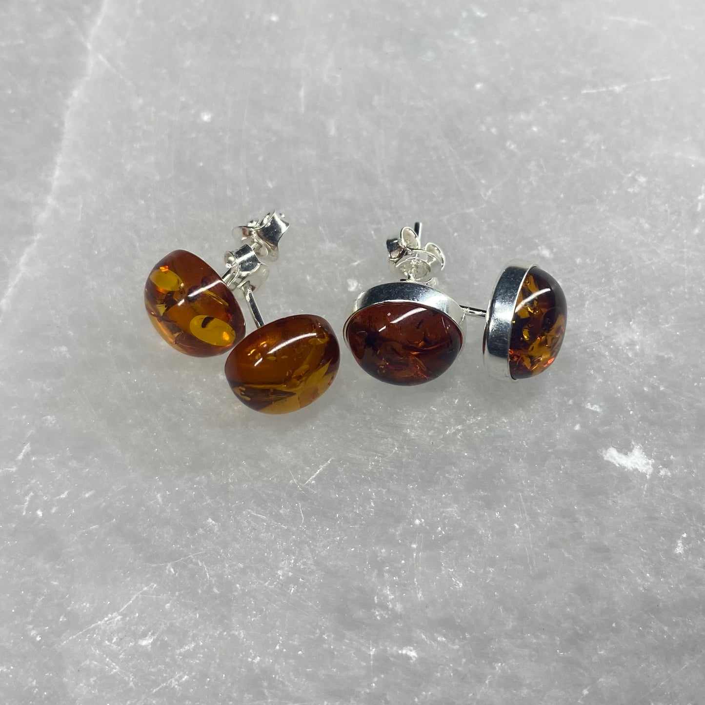 Amber Studs - 10mm