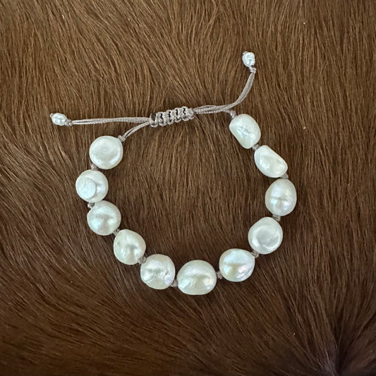Adjustable Feshwater Pearl Bracelet