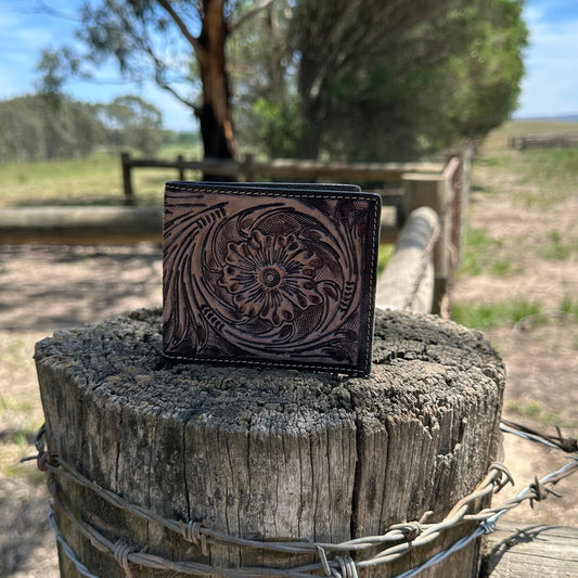 Mens Tooled Leather Wallet