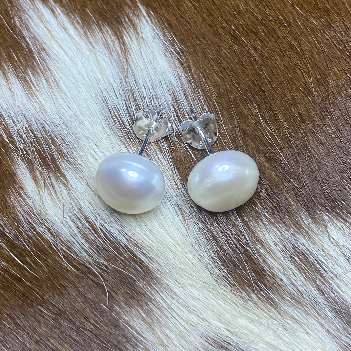 White Freshwater Pearl Studs