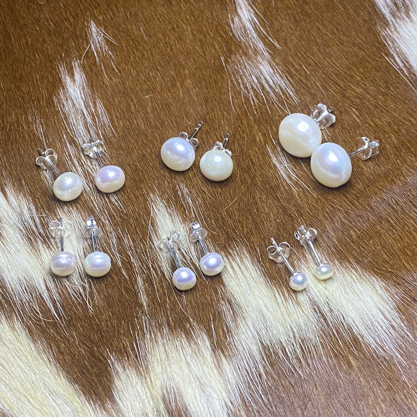 White Freshwater Pearl Studs